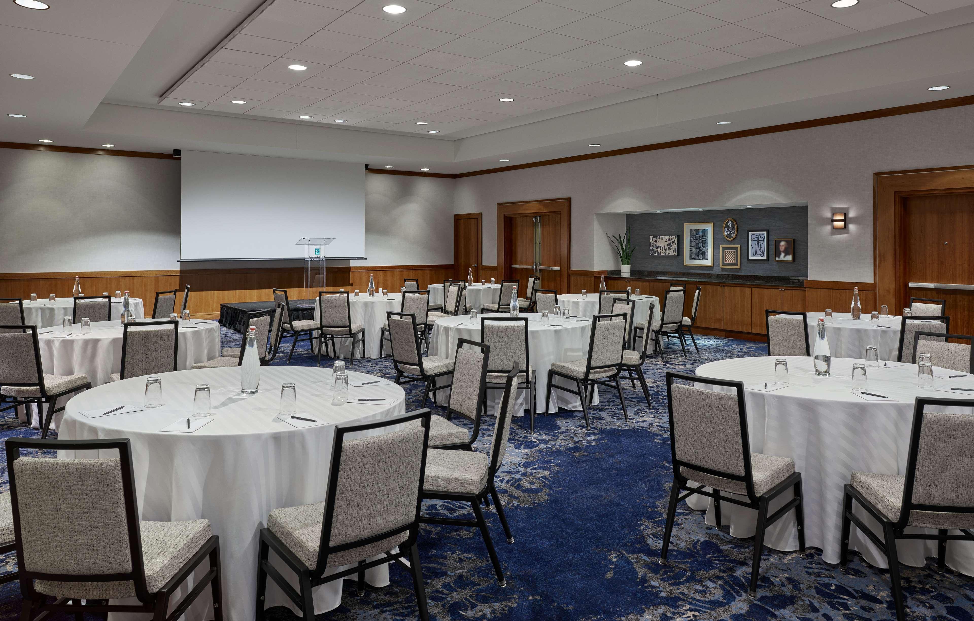 Embassy Suites By Hilton Washington Dc Convention Center Ngoại thất bức ảnh