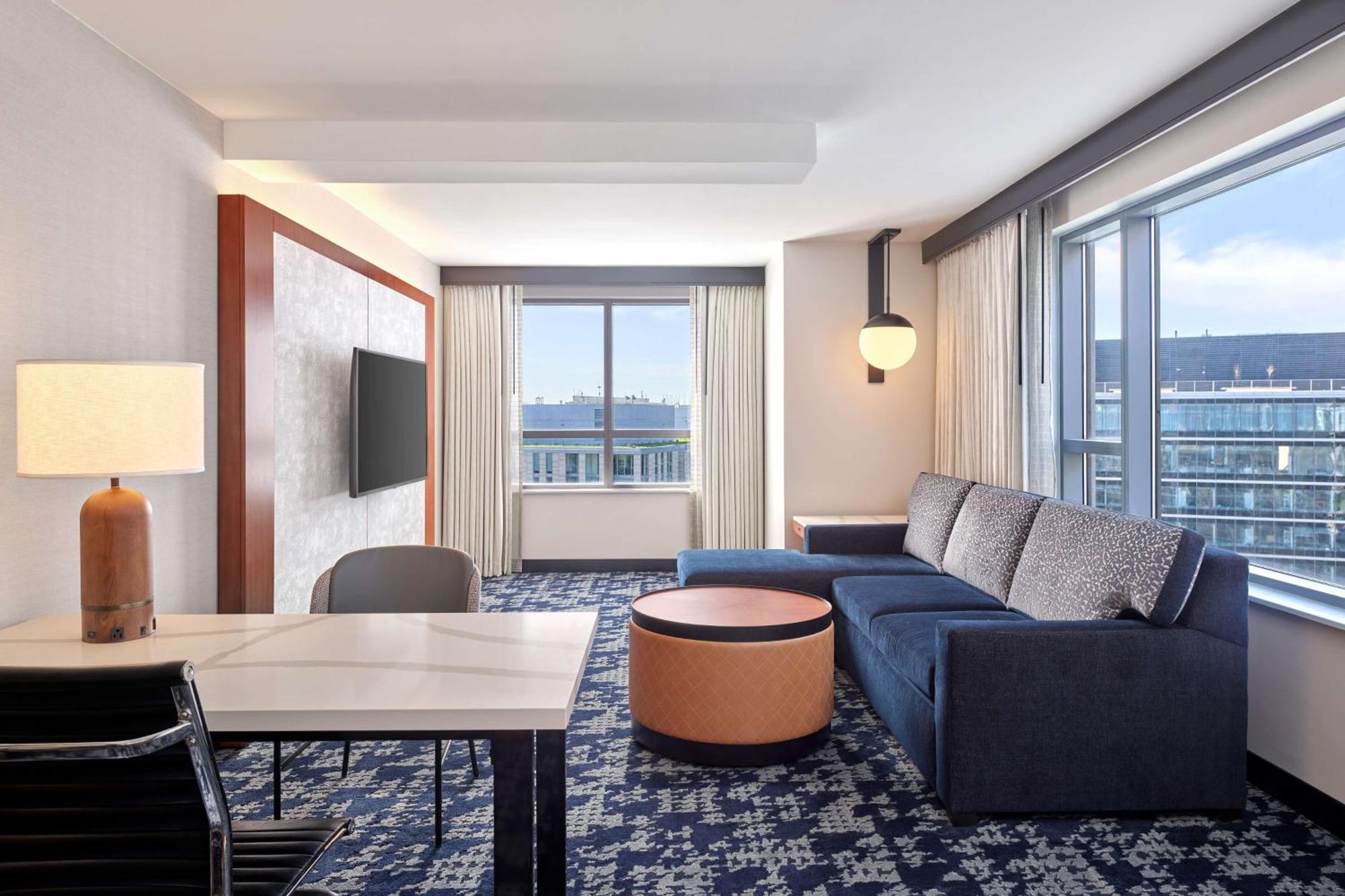 Embassy Suites By Hilton Washington Dc Convention Center Ngoại thất bức ảnh